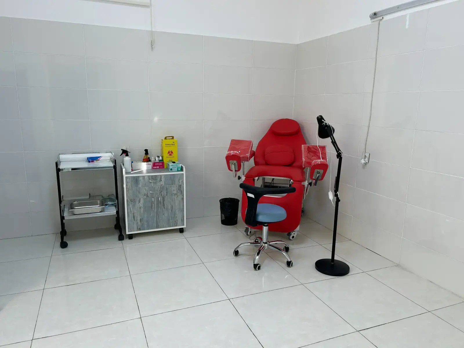 Medsun Klinikada ginekologiya kabineti
