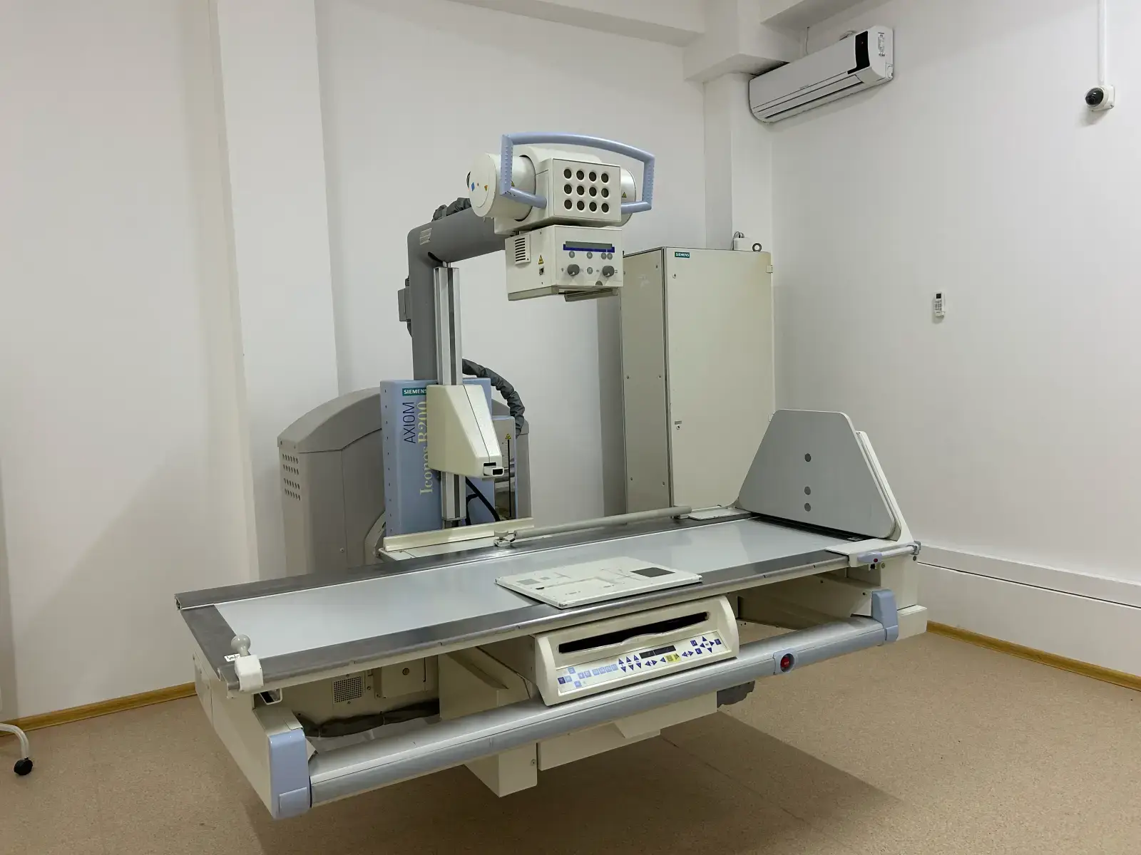 Medsun Klinikada rentgen aparatı